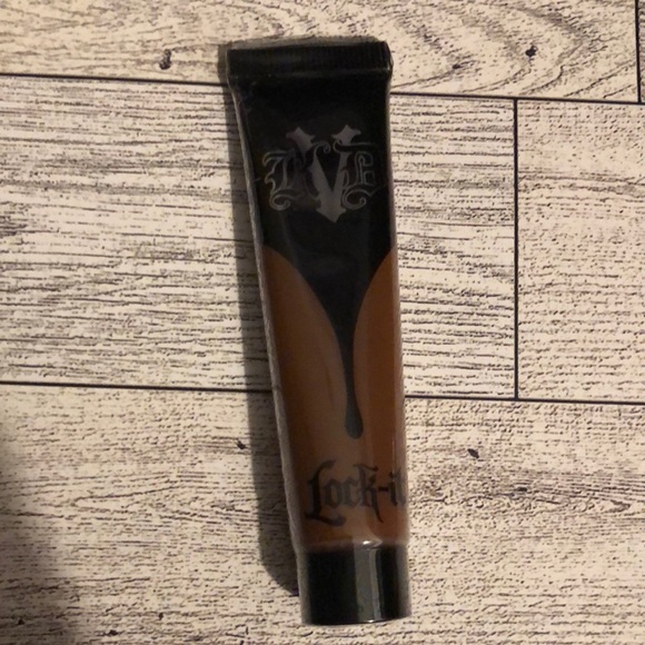 KVD Beauty Mini Lock-It Full-Coverage Long-Wear Matte Liquid Foundation - Picture 4 of 14